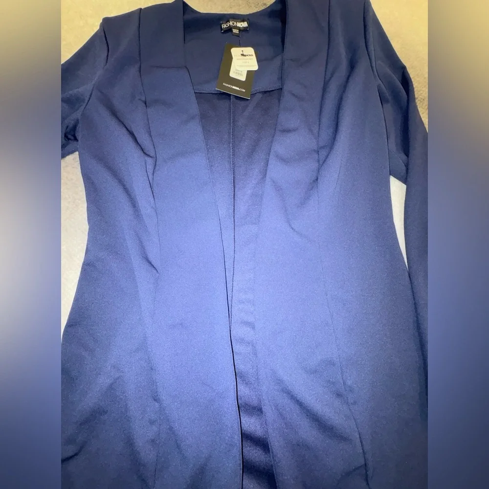 (B4) NWT Fashion Nova Navy Blue‎ Shoulder Pad Career Open Blazer Jacket M